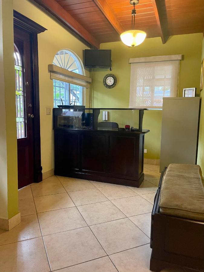 Sofia'S B&B Hostal Boutique Panama City Luaran gambar