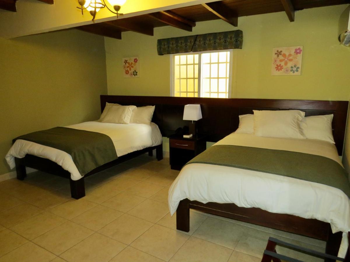 Sofia'S B&B Hostal Boutique Panama City Luaran gambar